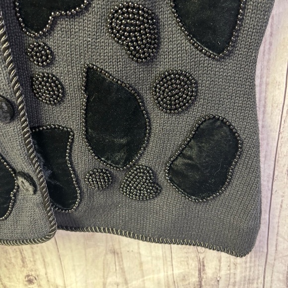 Vintage embroidered Beaded Gray and Black Women's Vest Medium - Picture 3 of 9